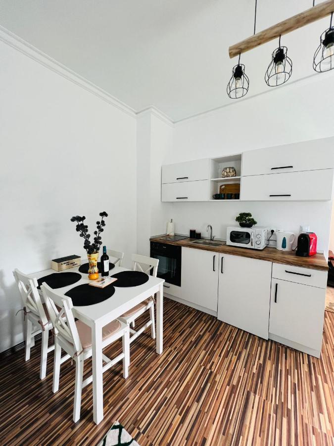 Apartament In Regim Hotelier King Mediaş Exteriér fotografie