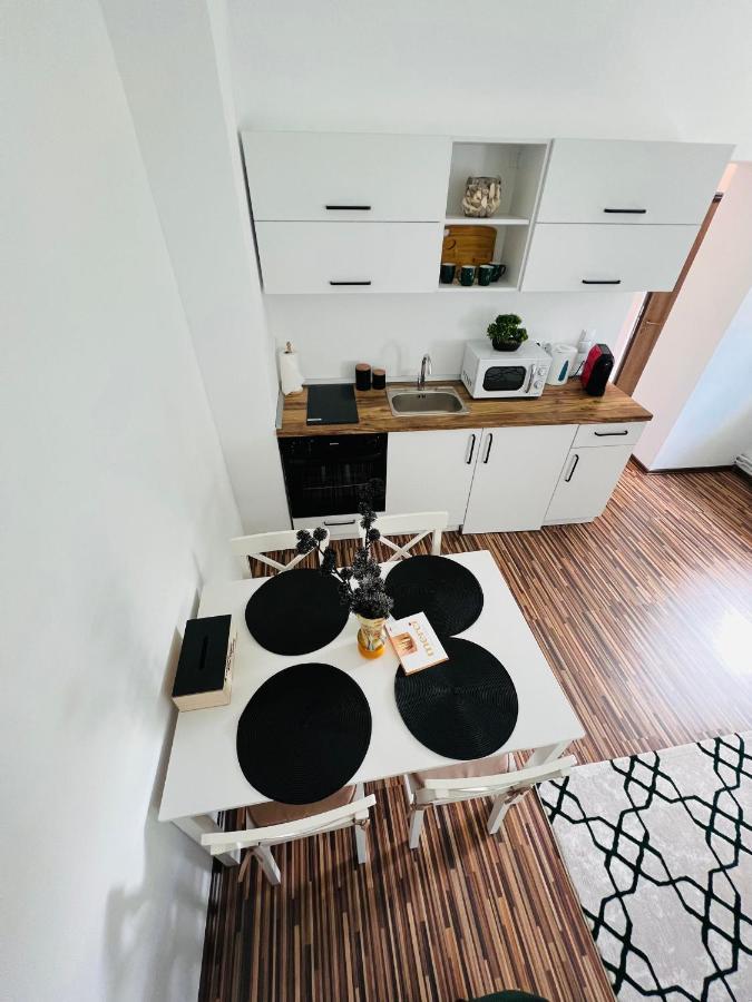 Apartament In Regim Hotelier King Mediaş Exteriér fotografie