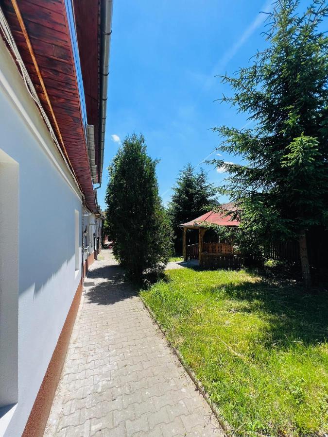 Apartament In Regim Hotelier King Mediaş Exteriér fotografie
